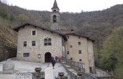 Valle-Brembana, Noord-Italie, Santuario-del-Perello, ItaliAdesso